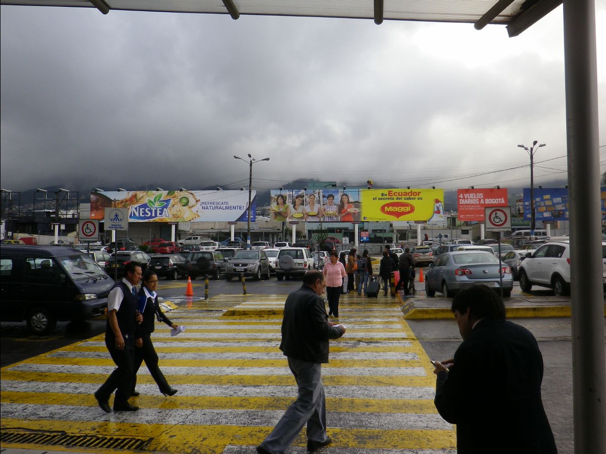 Quito Airport01